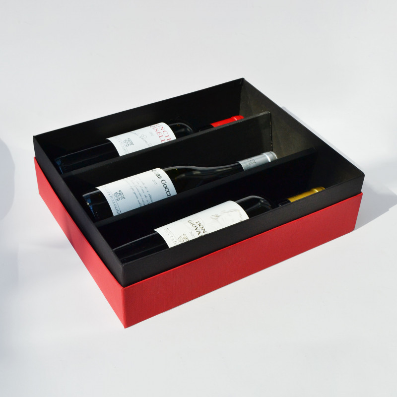 Geschenkkarton für drei Flaschen Wein